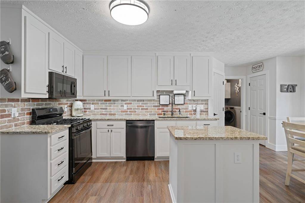 Loganville, GA 30052,3180 Victoria Ridge CT
