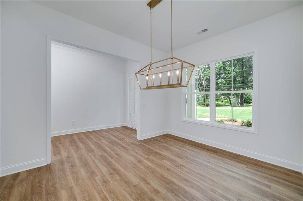 Sugar Hill, GA 30518,1329 Davis ST