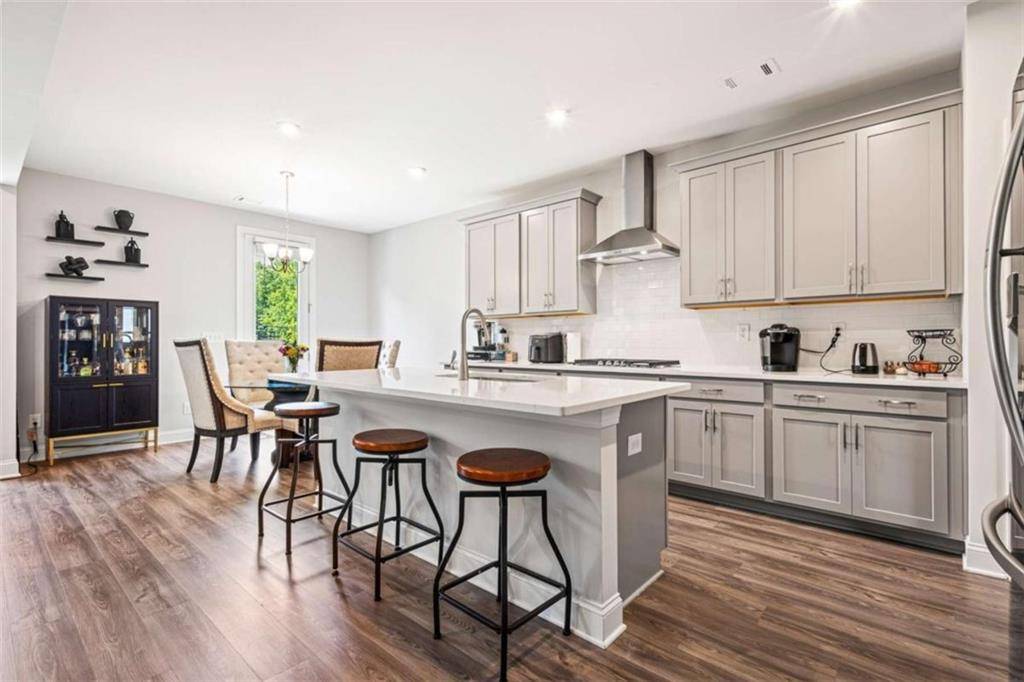 Kennesaw, GA 30144,639 Tigers Eye TER