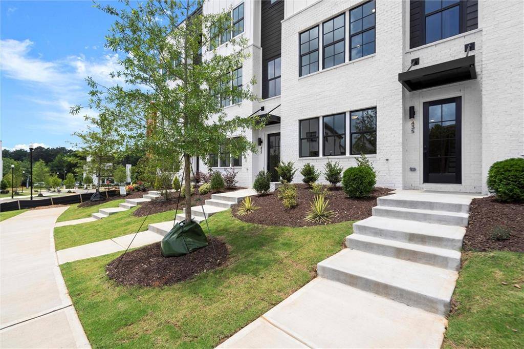 Alpharetta, GA 30009,435 Mezzo LN #86