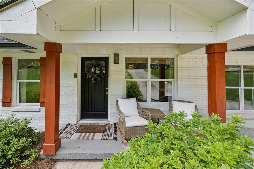 Decatur, GA 30032,2093 Garden CIR