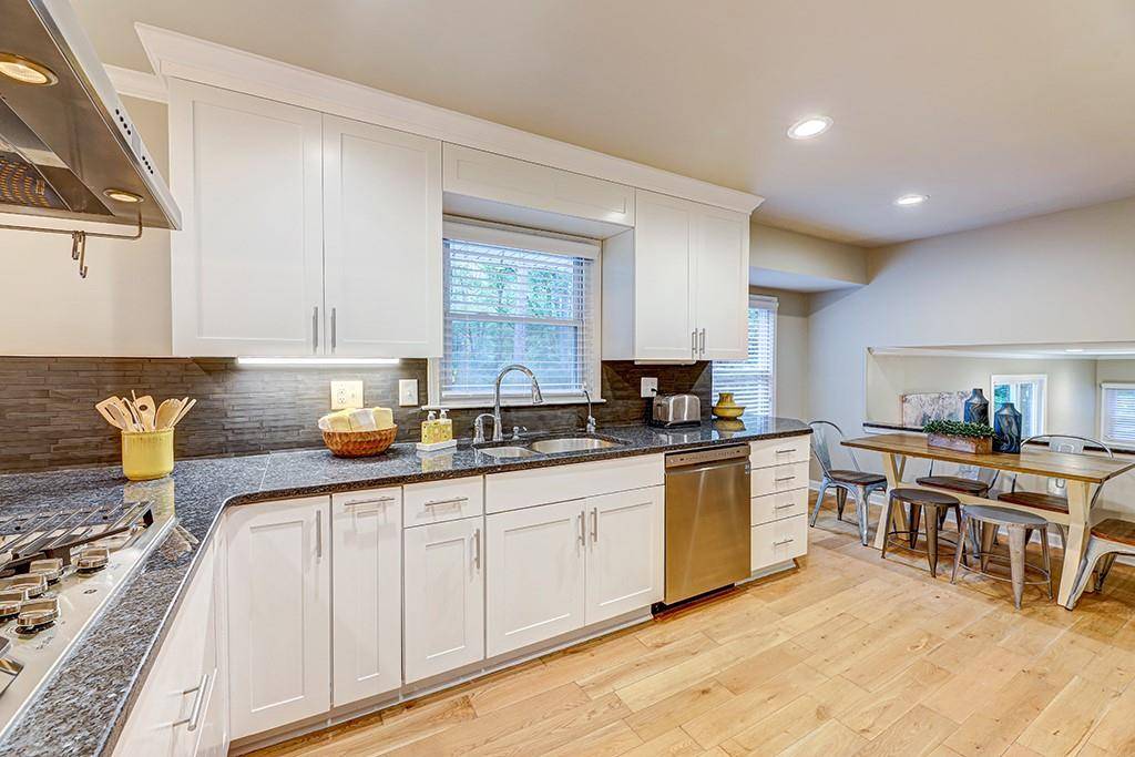 Marietta, GA 30068,1185 Lake Colony DR