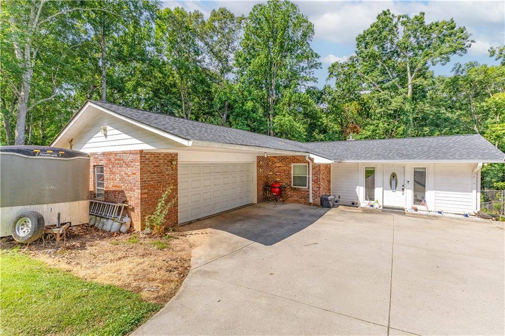 Buford, GA 30518,5934 Dolvin LN