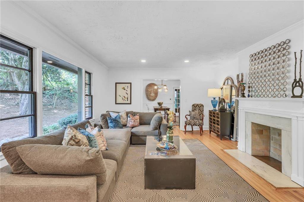 Atlanta, GA 30311,861 Falcon DR SW