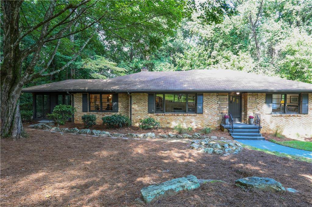 Atlanta, GA 30311,861 Falcon DR SW