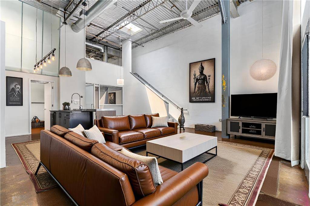 Atlanta, GA 30307,195 Arizona AVE NE #102