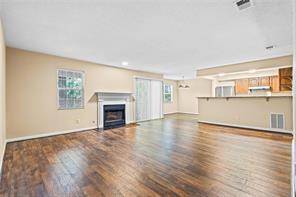Avondale Estates, GA 30002,98 Hampshire CT