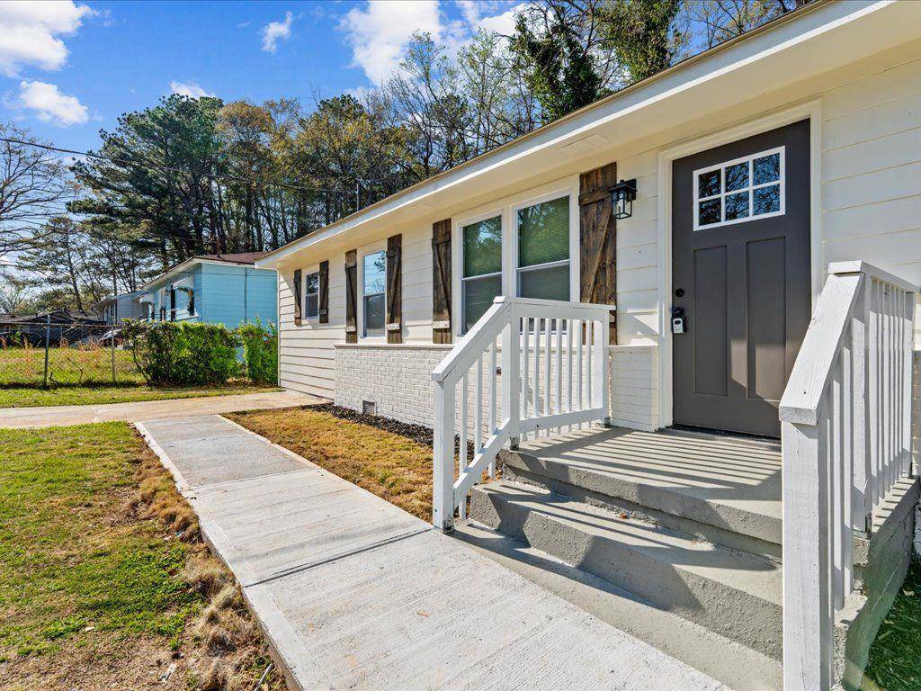 Atlanta, GA 30318,2811 Mango CIR NW