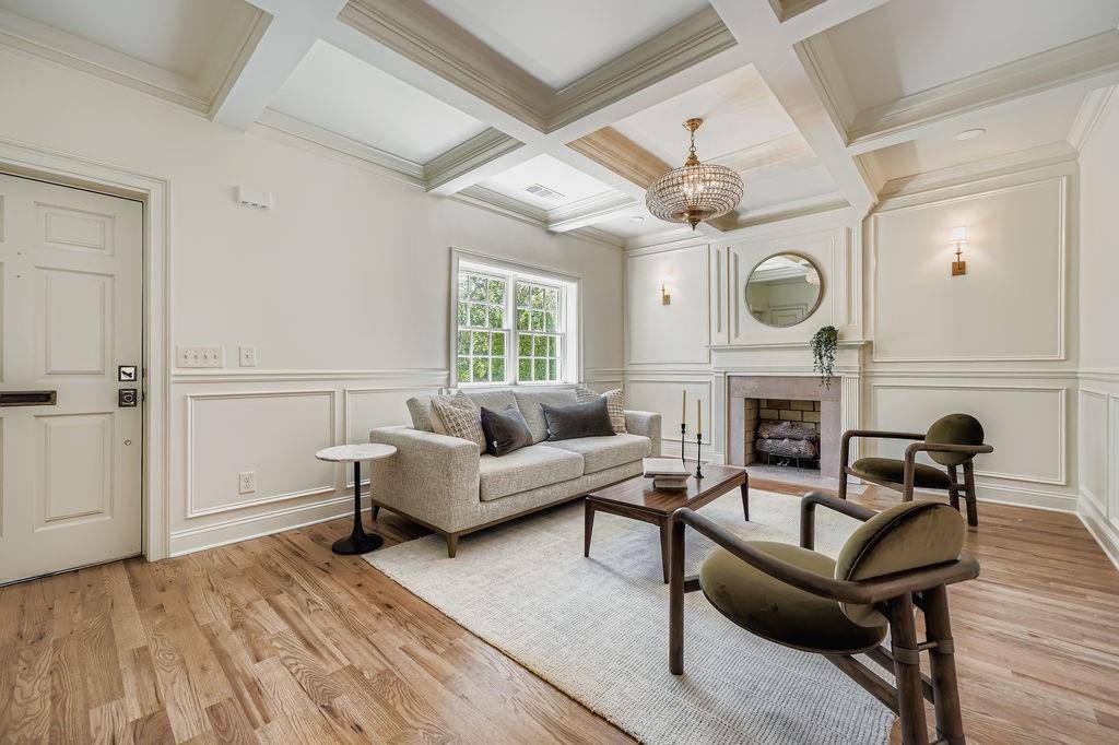 Avondale Estates, GA 30002,88 Dartmouth AVE