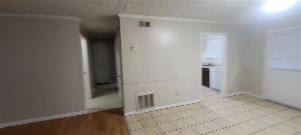 Norcross, GA 30093,897 Six Oaks CIR #B