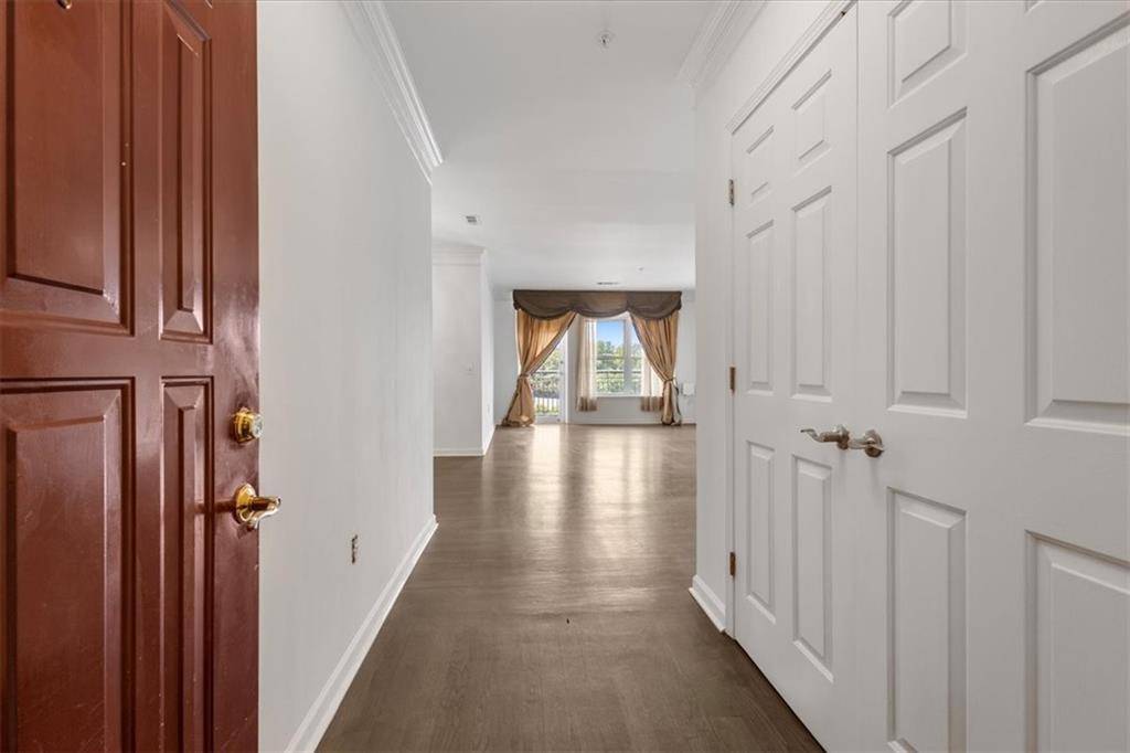 Atlanta, GA 30326,3334 Peachtree RD NE #509