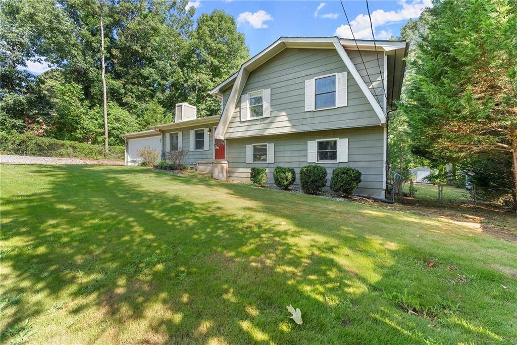 Flowery Branch, GA 30542,6345 Iris DR