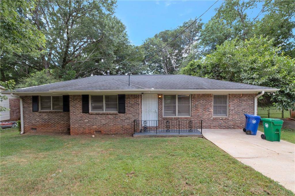 Stone Mountain, GA 30083,904 Pine Roc DR