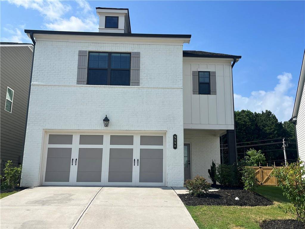 Oakwood, GA 30566,5196 Fox Den RD