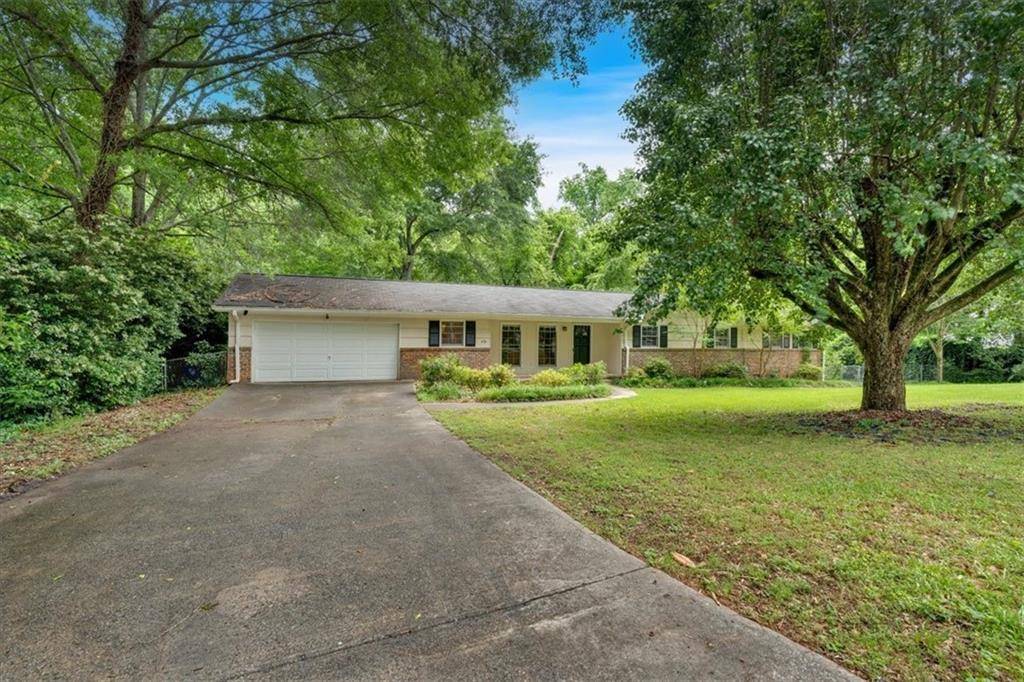 Stone Mountain, GA 30083,450 S Susan Creek DR