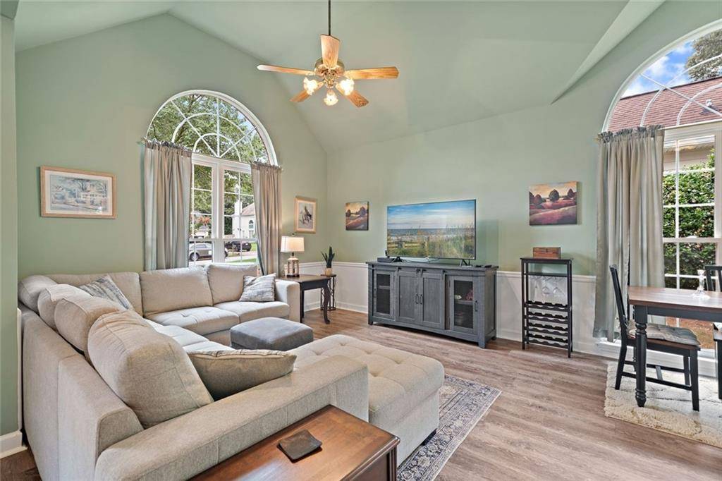 Alpharetta, GA 30022,4300 Pinewalk DR