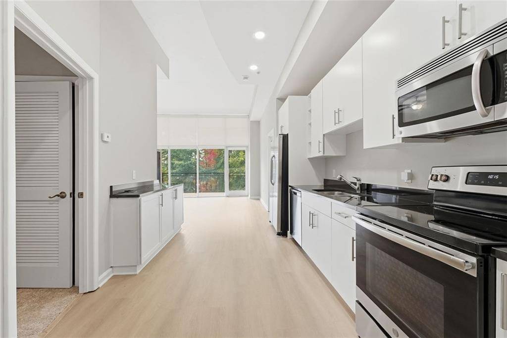 Atlanta, GA 30341,3400 Malone DR #206