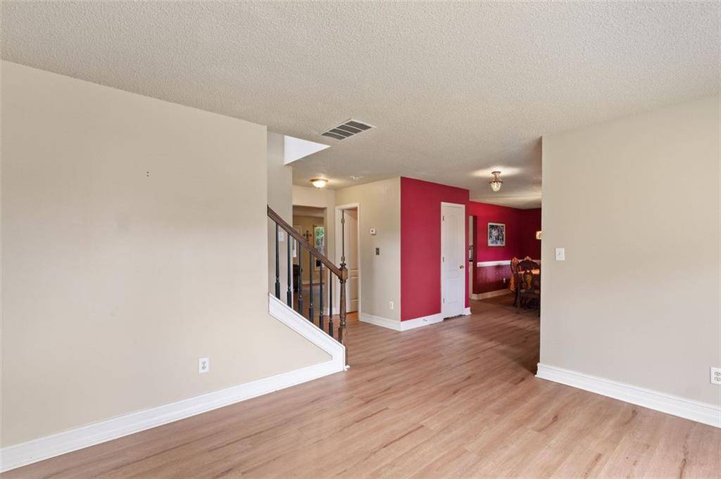 Jonesboro, GA 30236,236 HUNTING CT