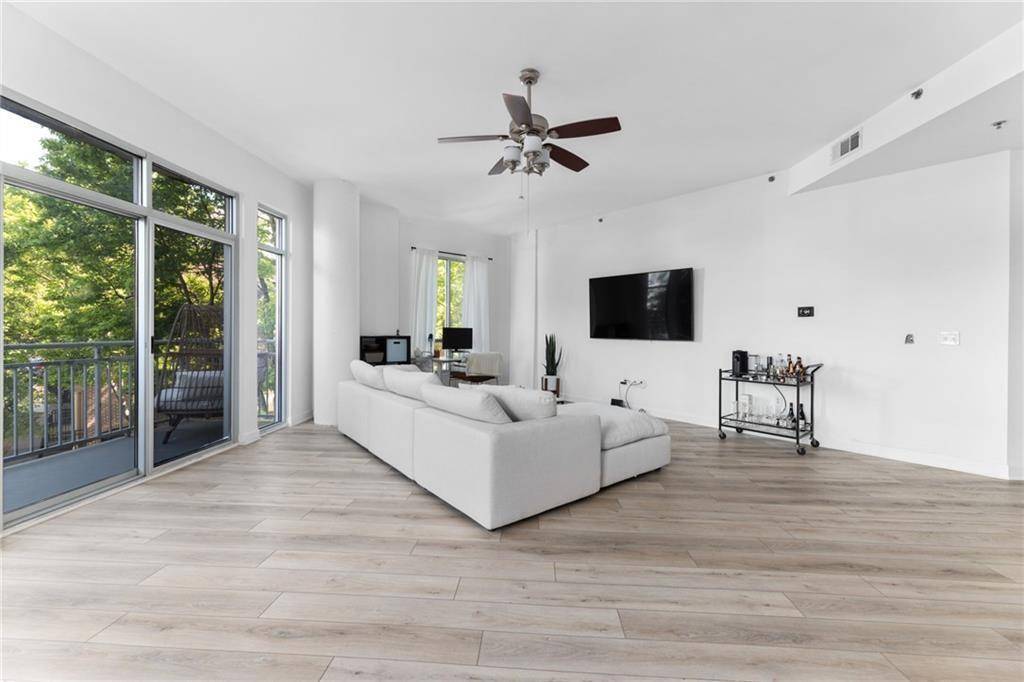 Atlanta, GA 30324,711 Cosmopolitan DR #207