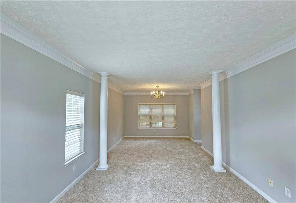 Lithonia, GA 30058,6122 HOWELL RDG