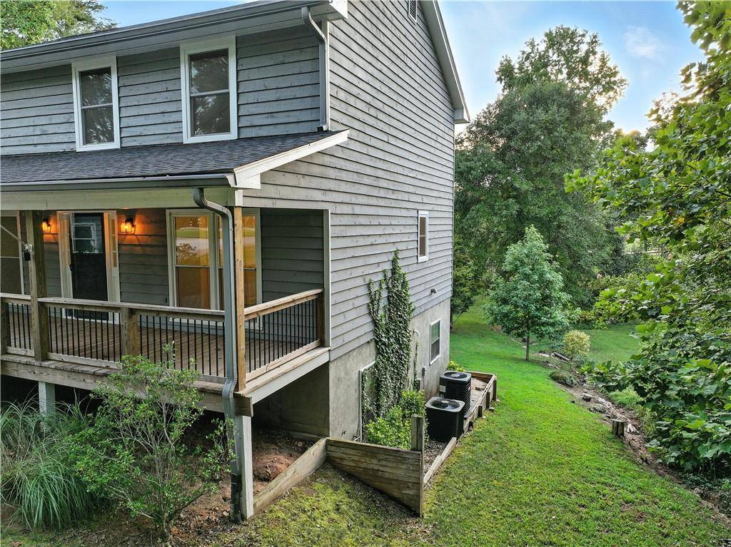 Gainesville, GA 30506,3235 Clarks Bridge RD