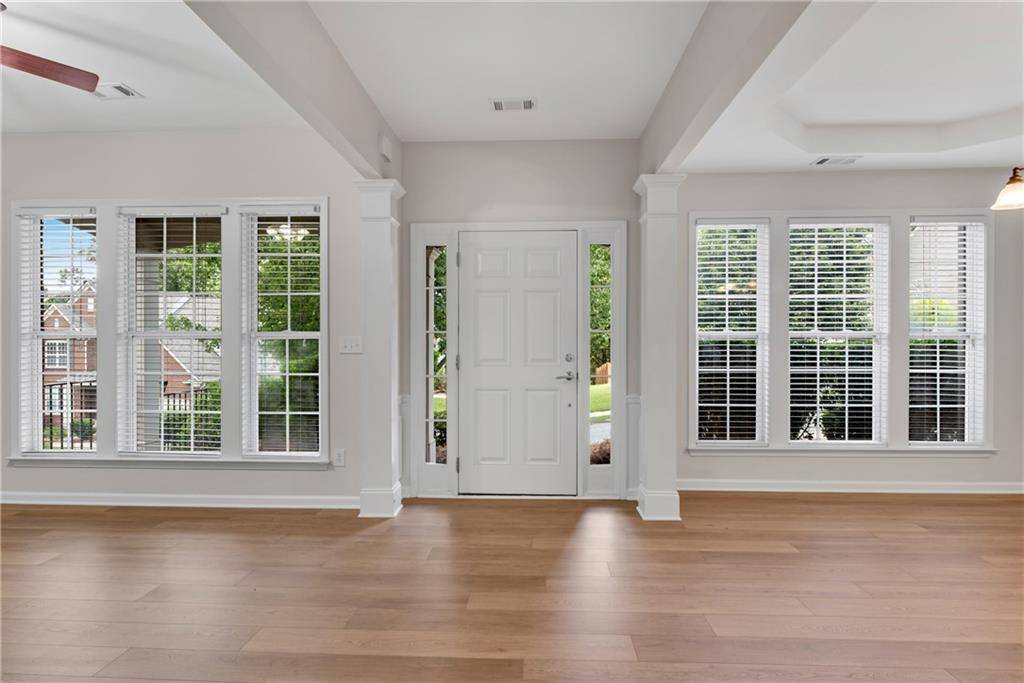 Suwanee, GA 30024,595 Cricklewood DR
