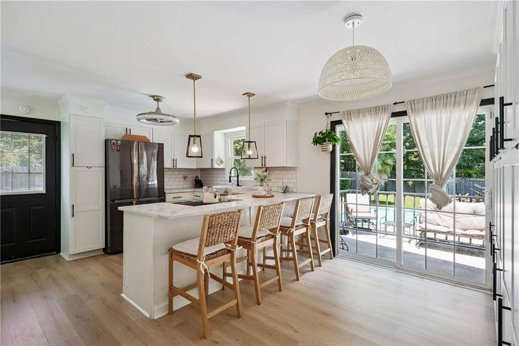 Marietta, GA 30064,2720 Creekview PT NW