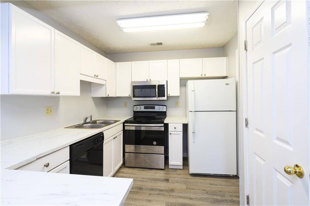 Tucker, GA 30084,225 Bentley PL