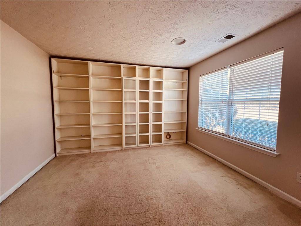 Marietta, GA 30064,3061 Hallman CIR SW