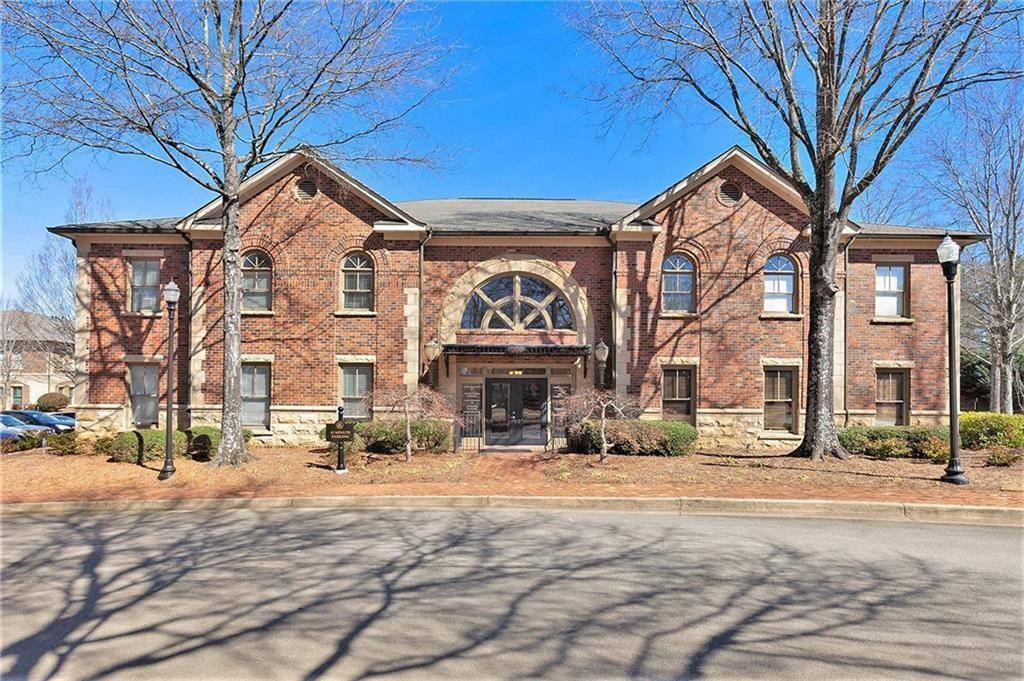 Suwanee, GA 30024,5400 Laurel Springs Pkwy #203