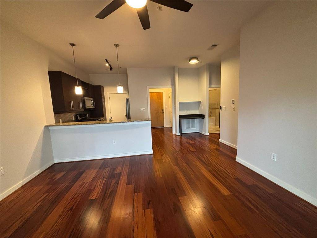 Atlanta, GA 30307,870 Inman Village Pkwy NE #405