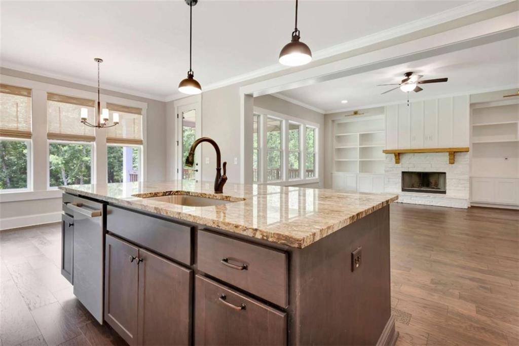 Fayetteville, GA 30215,110 Lapis Lake Point