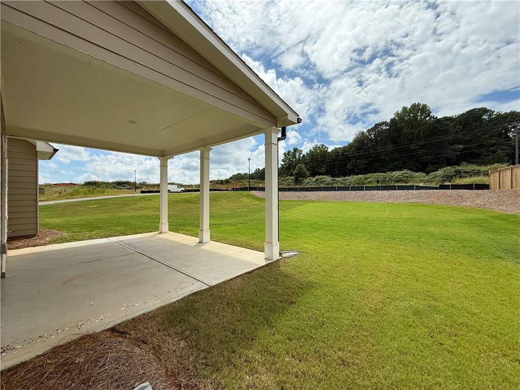 Hoschton, GA 30548,76 HIDDEN FIELDS WAY