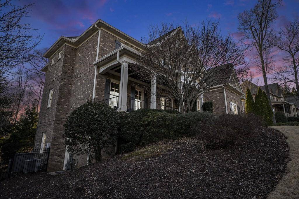 Alpharetta, GA 30004,2885 Manor Bridge DR