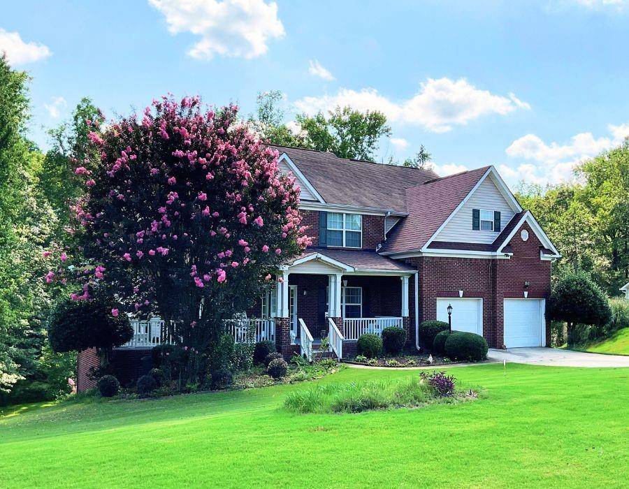 Stockbridge, GA 30281,415 Tea Rose LN