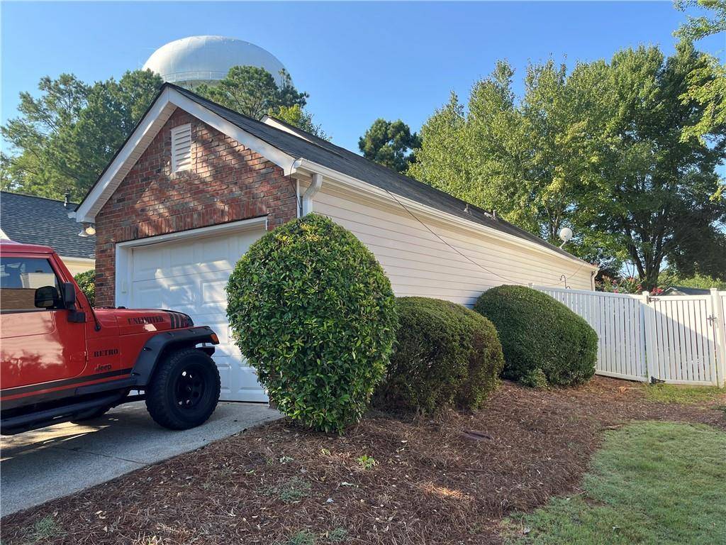 Woodstock, GA 30189,2038 Britley Park XING