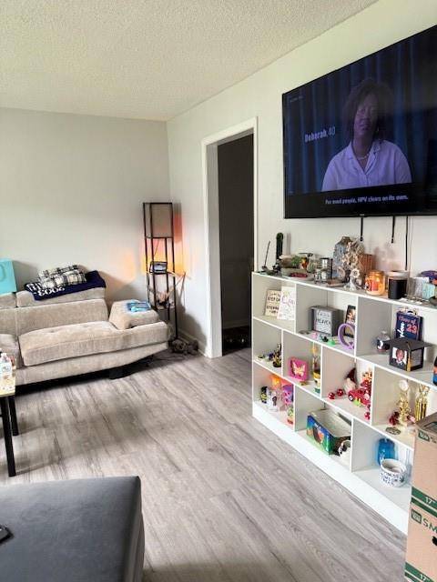 Stone Mountain, GA 30083,1047 Thornwoode LN