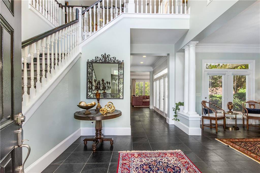 Woodstock, GA 30188,200 Edinburgh LN