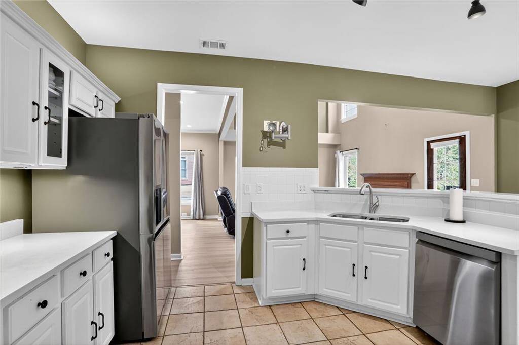 Alpharetta, GA 30005,3055 Rocky Brook DR