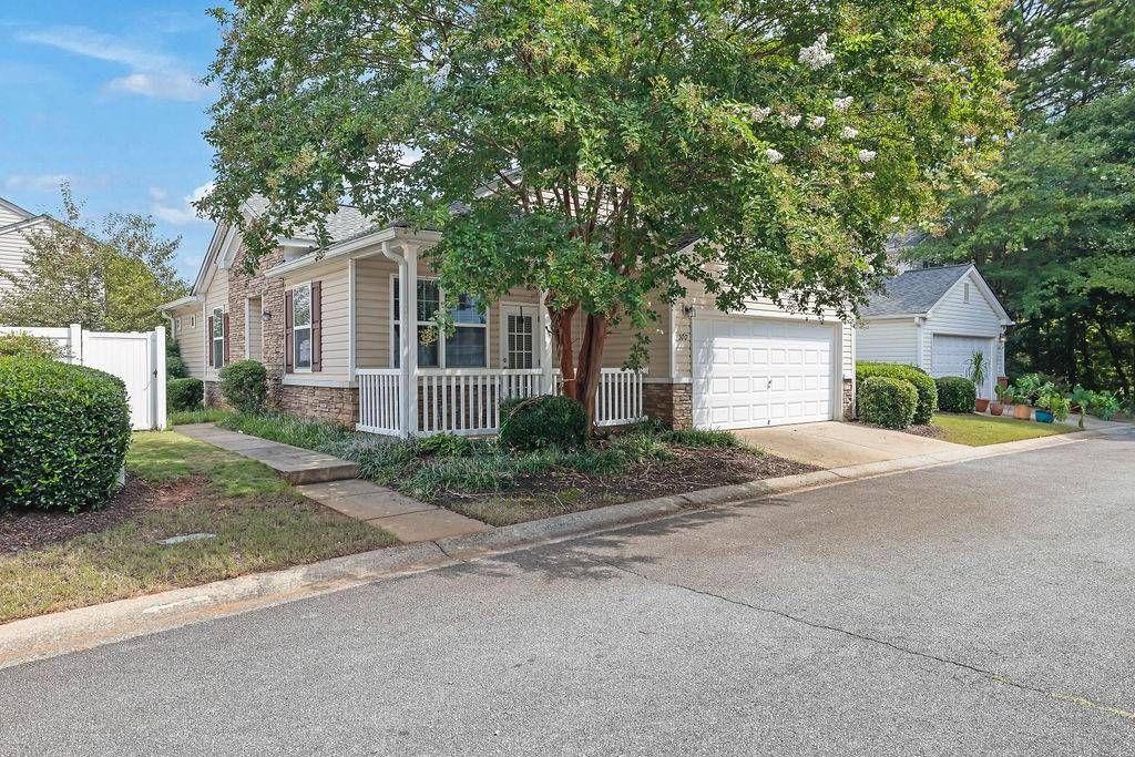 Woodstock, GA 30188,570 W Oaks DR