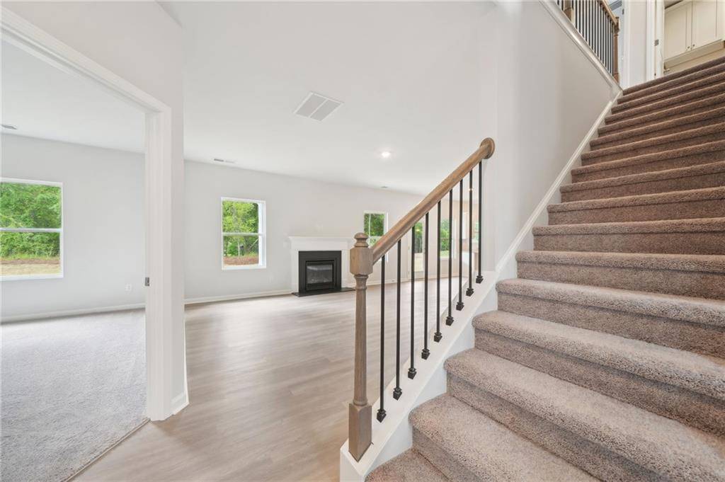 Loganville, GA 30052,3633 Squires Park LN