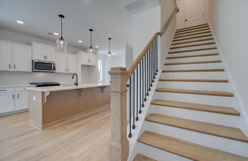 Kennesaw, GA 30144,1923 Deco DR