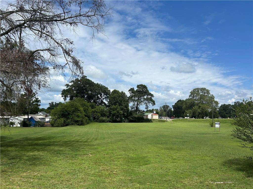 Adairsville, GA 30103,5655 Joe Frank Harris Pkwy NW