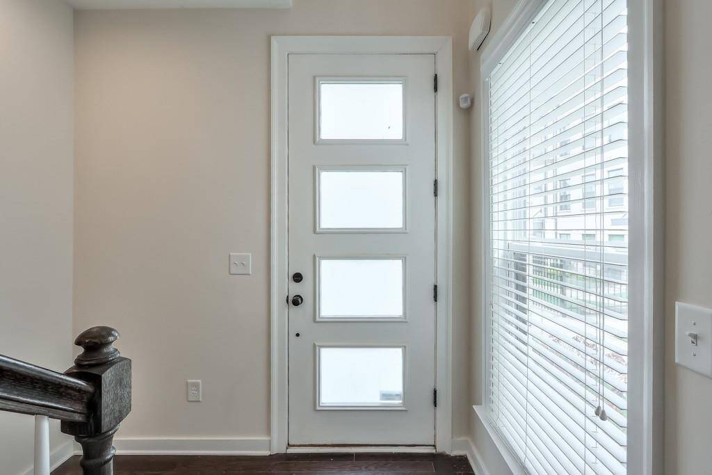 Atlanta, GA 30318,2032 Holtz LN NW