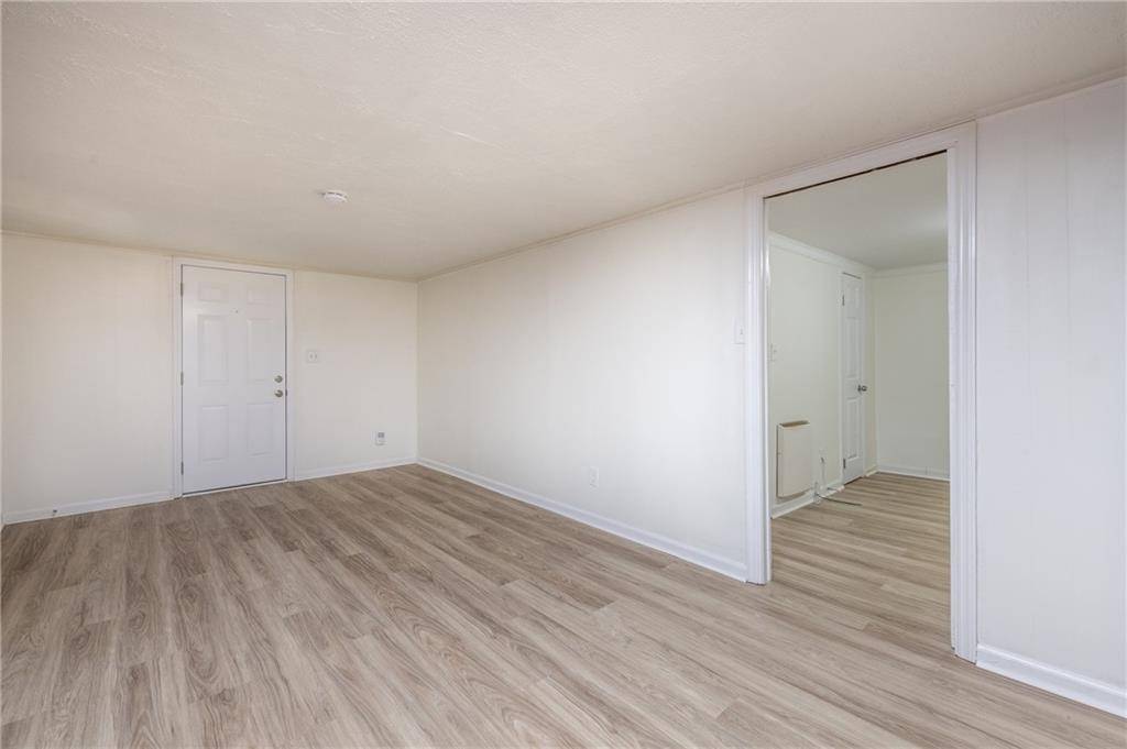 Avondale Estates, GA 30002,3454 Rockbridge RD #C