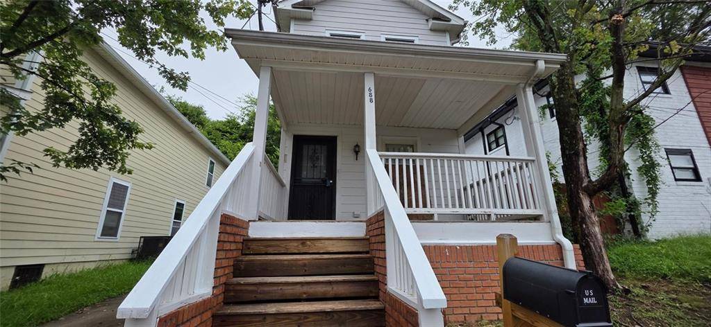 Atlanta, GA 30310,688 SMITH ST SW