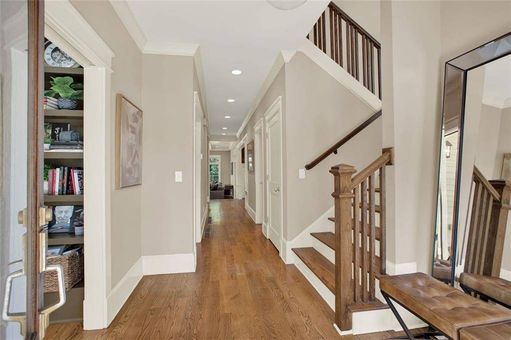 Decatur, GA 30030,223 AVERY ST