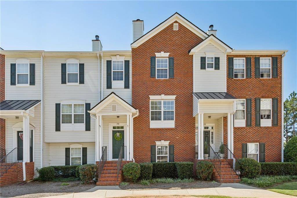 Woodstock, GA 30188,240 Village Square DR