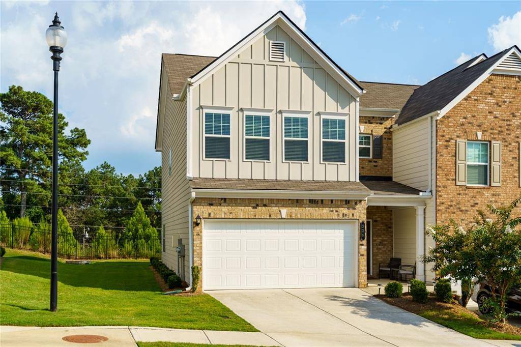 Woodstock, GA 30188,325 Braswell CT