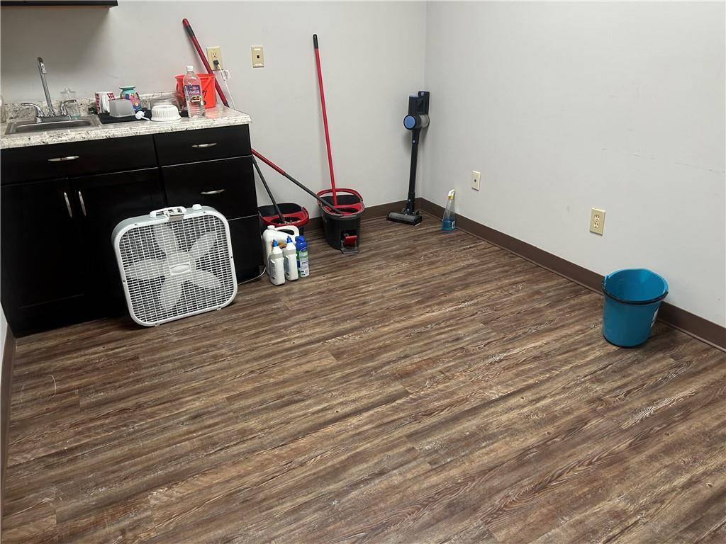 Gainesville, GA 30501,590 S Enota DR NE #1